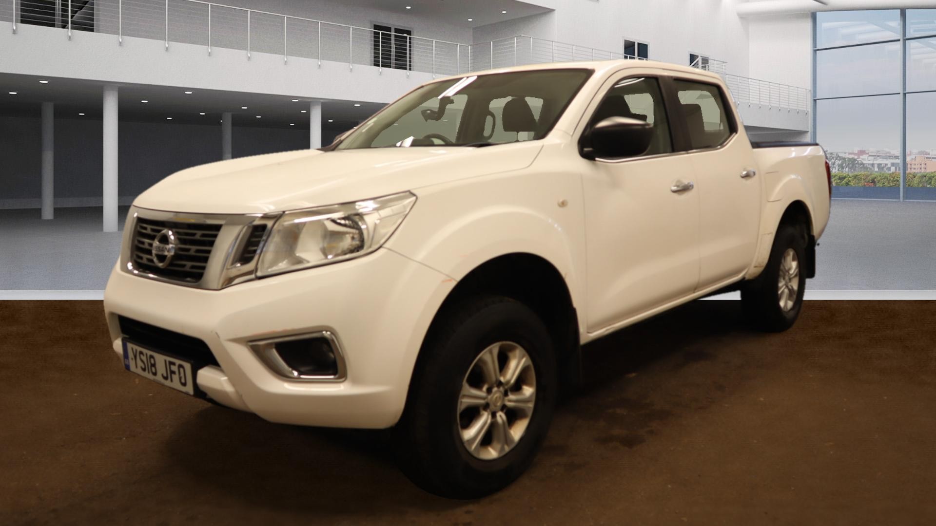 NISSAN Navara